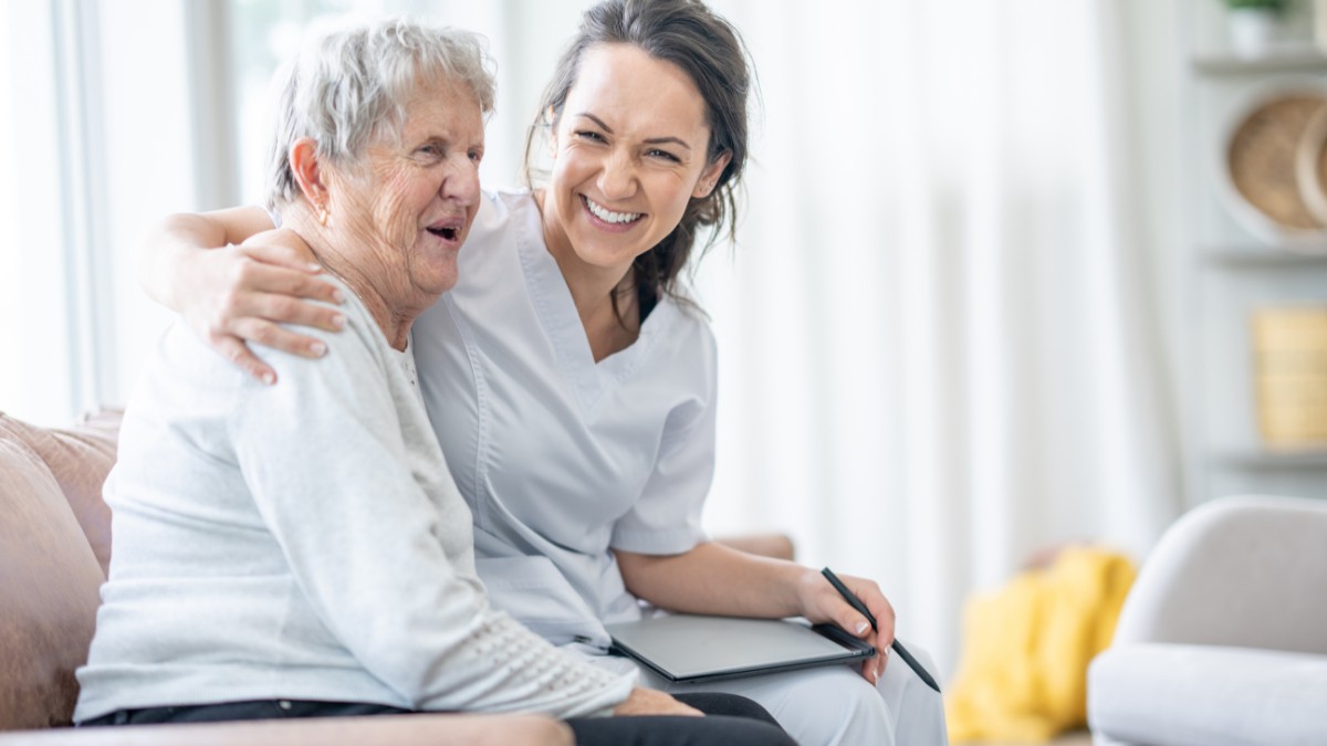 Memory Care Services: How Adult Daycare Helps Those With Dementia