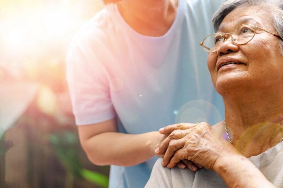 What Qualifications Should Adult Daycare Staff Have?